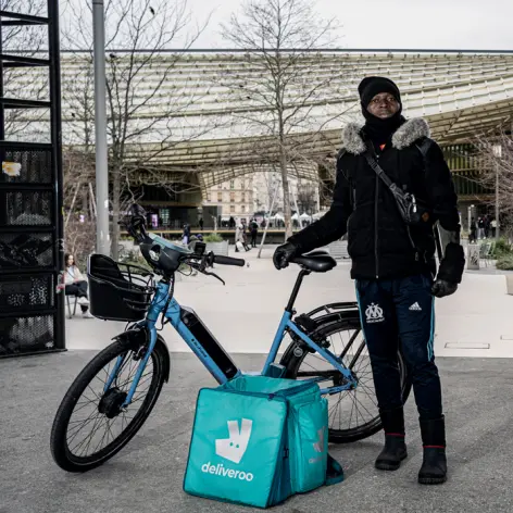 Yaya, livreur depuis deux ans